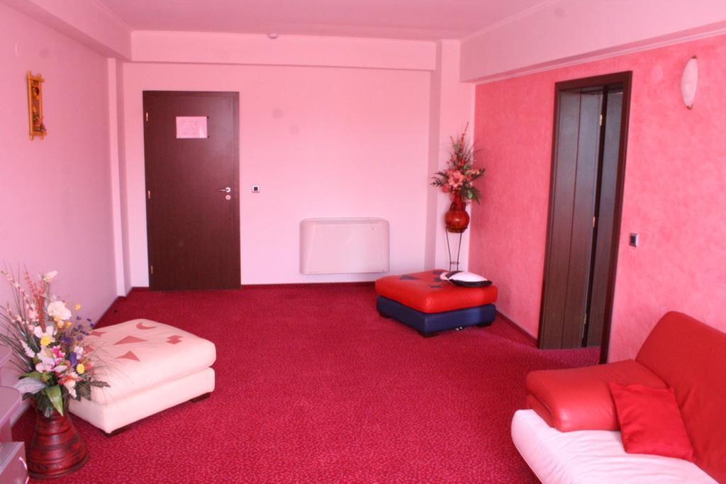 Hotel Zytto By Razvan Rat Σλάτινα Δωμάτιο φωτογραφία