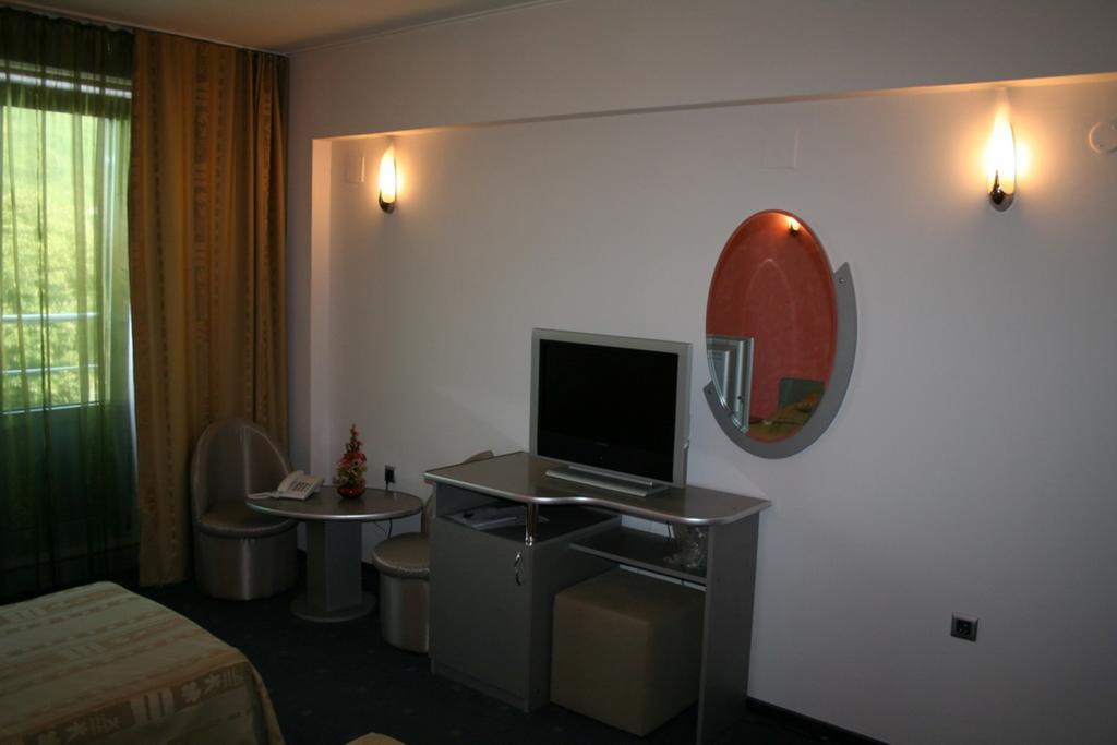 Hotel Zytto By Razvan Rat Σλάτινα Δωμάτιο φωτογραφία